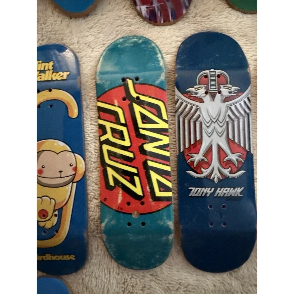 Lot Of 19 Tech Deck Boards And Skateboards‎ With Wheels